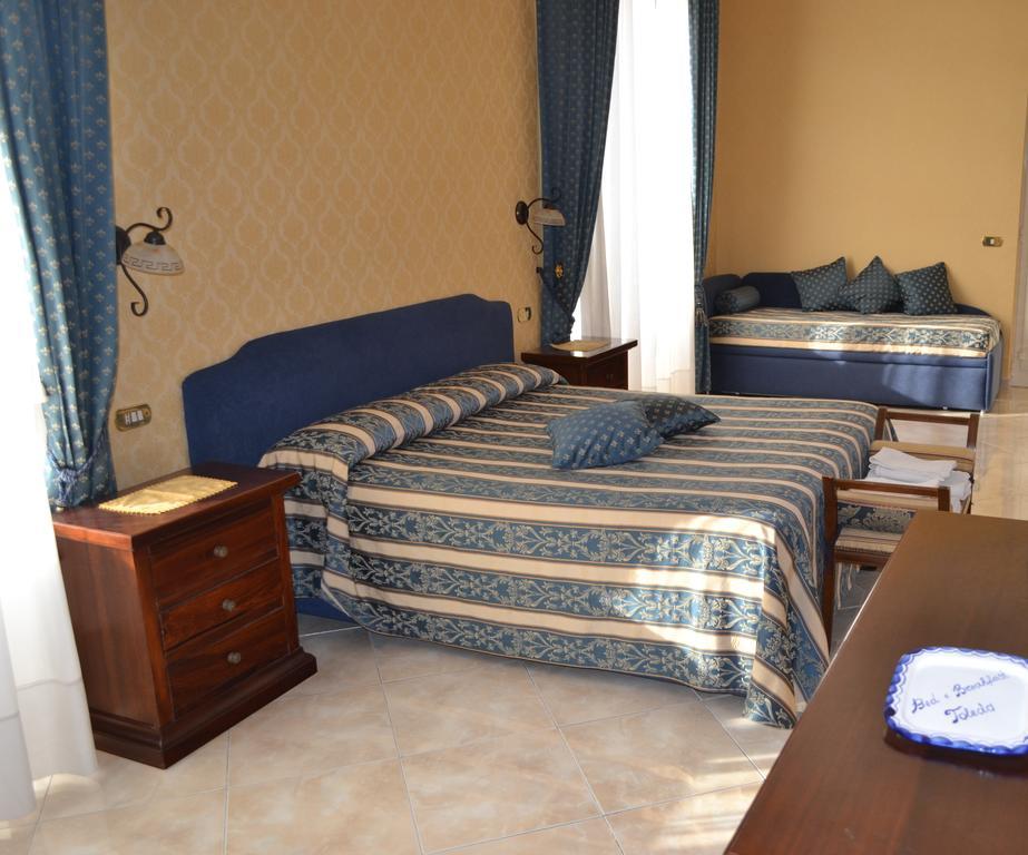 Toledo Bed & Breakfast Napoli Bagian luar foto